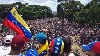 Could Economic Sanctions Against Venezuela Backfire?