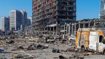 Image of a destroyed buildings 