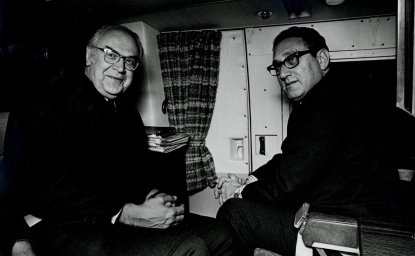 Kissinger and Soviet Ambassador obrynin meeting on helicopter, January 25, 1974