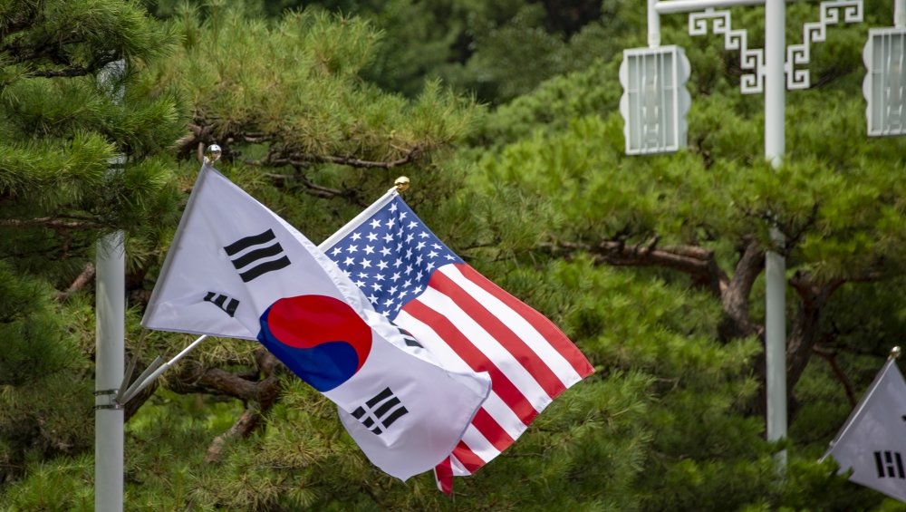 The flags of South Korea and the United States